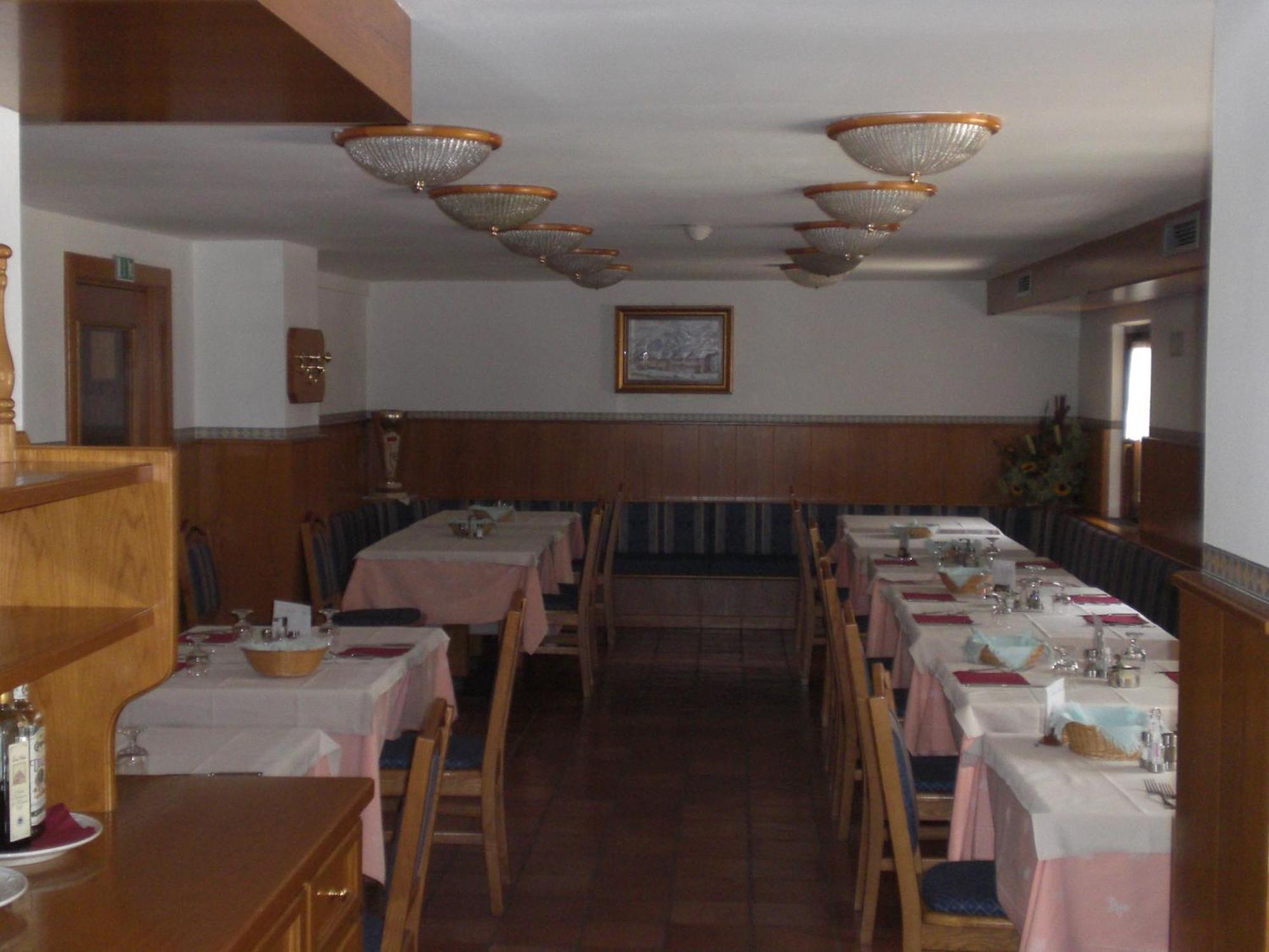 Hotel Edelweiss Passo del Tonale Exterior foto