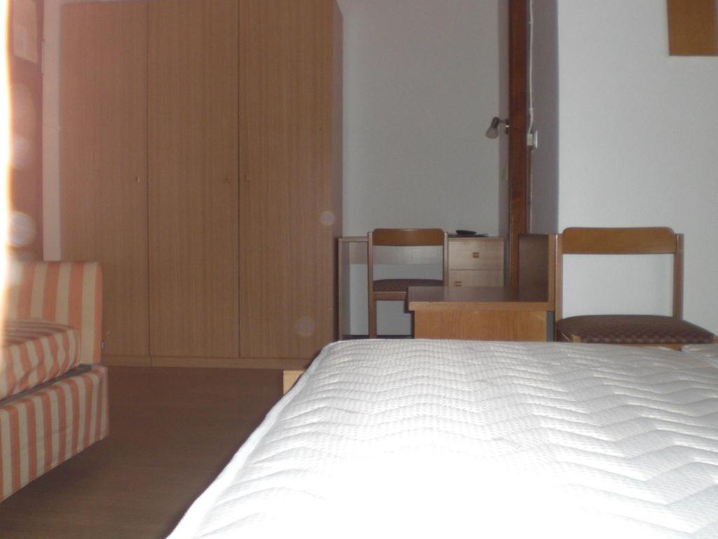 Hotel Edelweiss Passo del Tonale Habitación foto